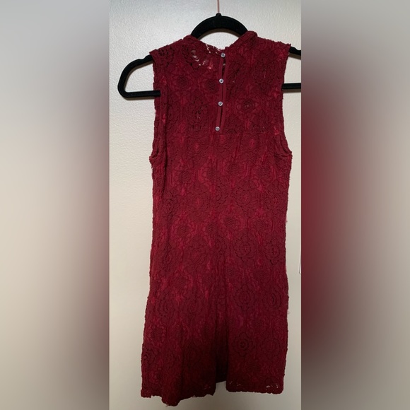 Hollister Lace Dress Size 1 xs 2 Burgundy Mini High Neck Sheath 0 Maroon Fall - Picture 5 of 12